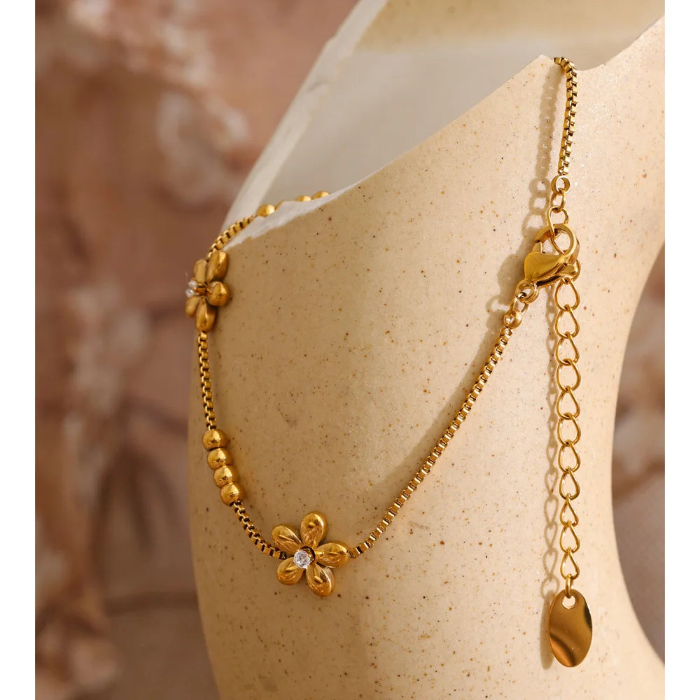 Cubic Zirconia Flower Geometric Bracelet — Gold-Plated Stainless Steel with Cubic Zirconia · PS1032