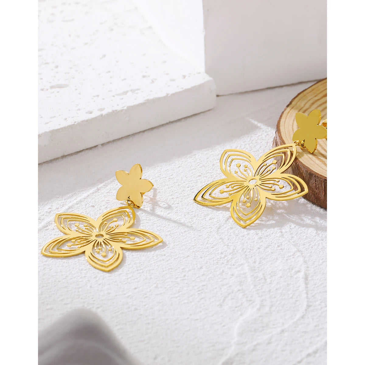 Drop Earrings Vintage Flower Hollow Dangle — 316L Stainless Steel · PS386