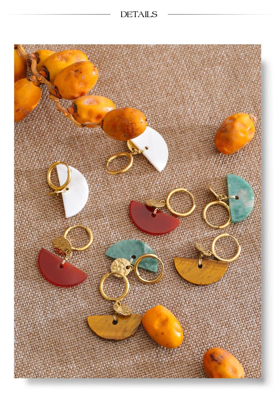 Natural stone geometric earrings in gold-plated stainless steel with natural stone.