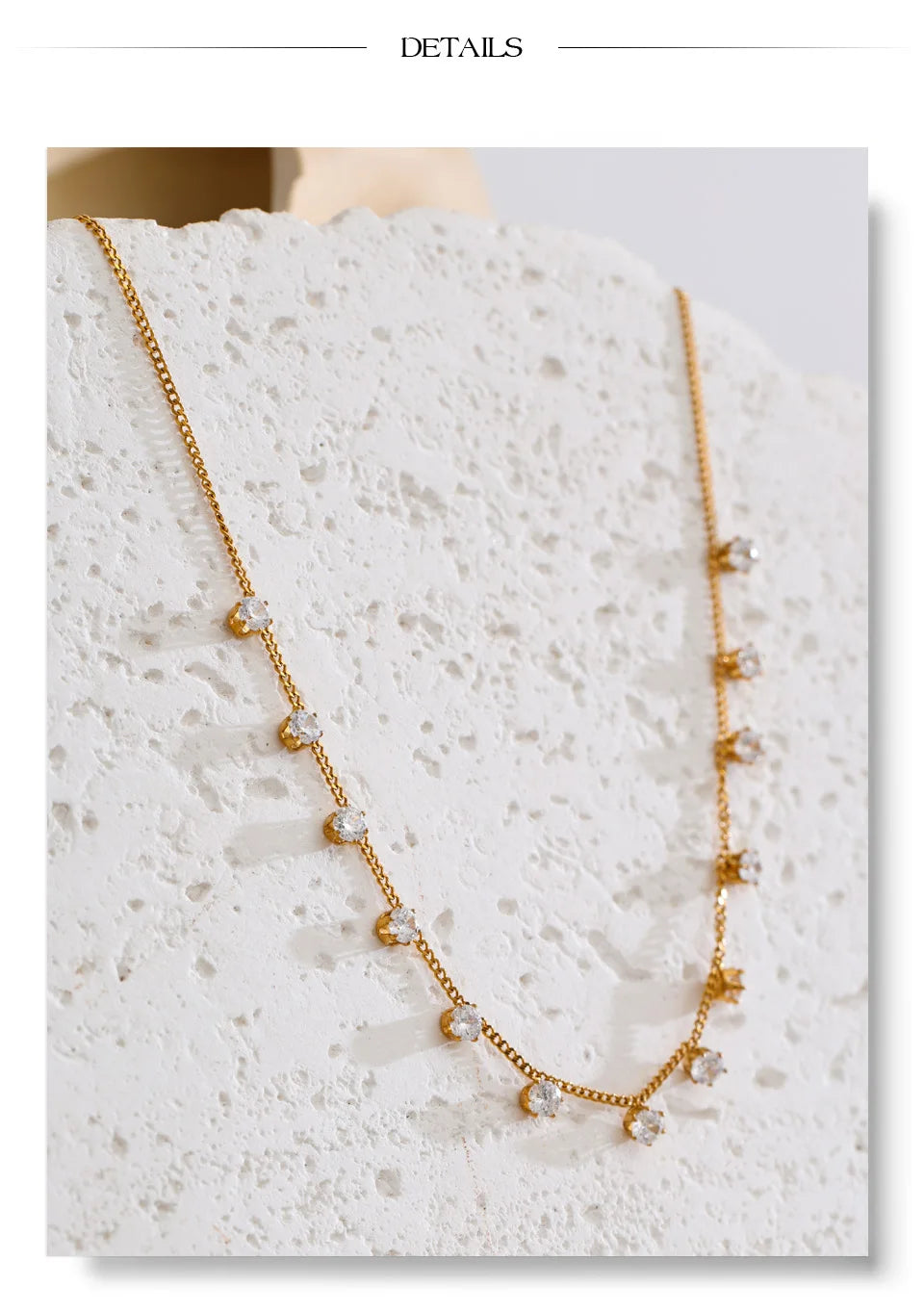 Cubic zirconia geometric necklace in gold-plated stainless steel with cubic zirconia.