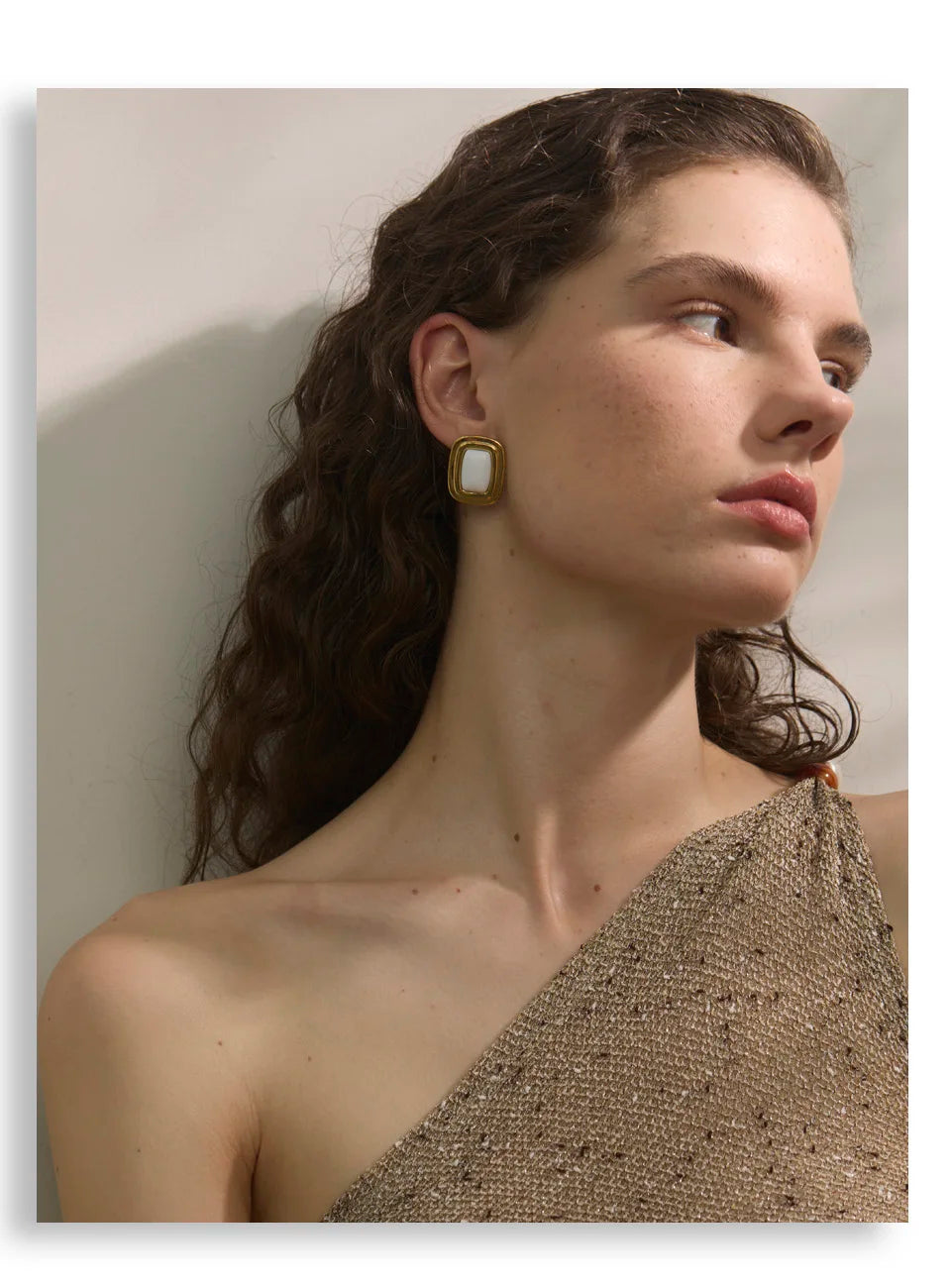 Black Natural Stone Geometric Earrings — Gold-Plated Stainless Steel with Natural Stone · PS1596