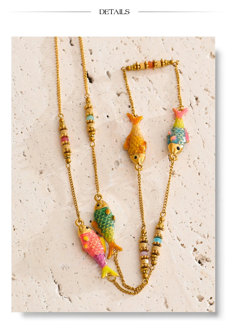 Enamel geometric chain necklace in gold-plated stainless steel with enamel.