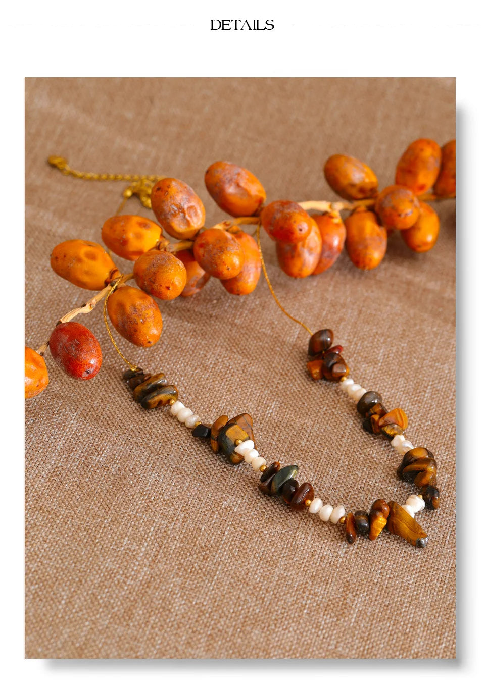 Pearl natural stone multi-color necklace in gold-plated stainless steel with pearl and natural stone.