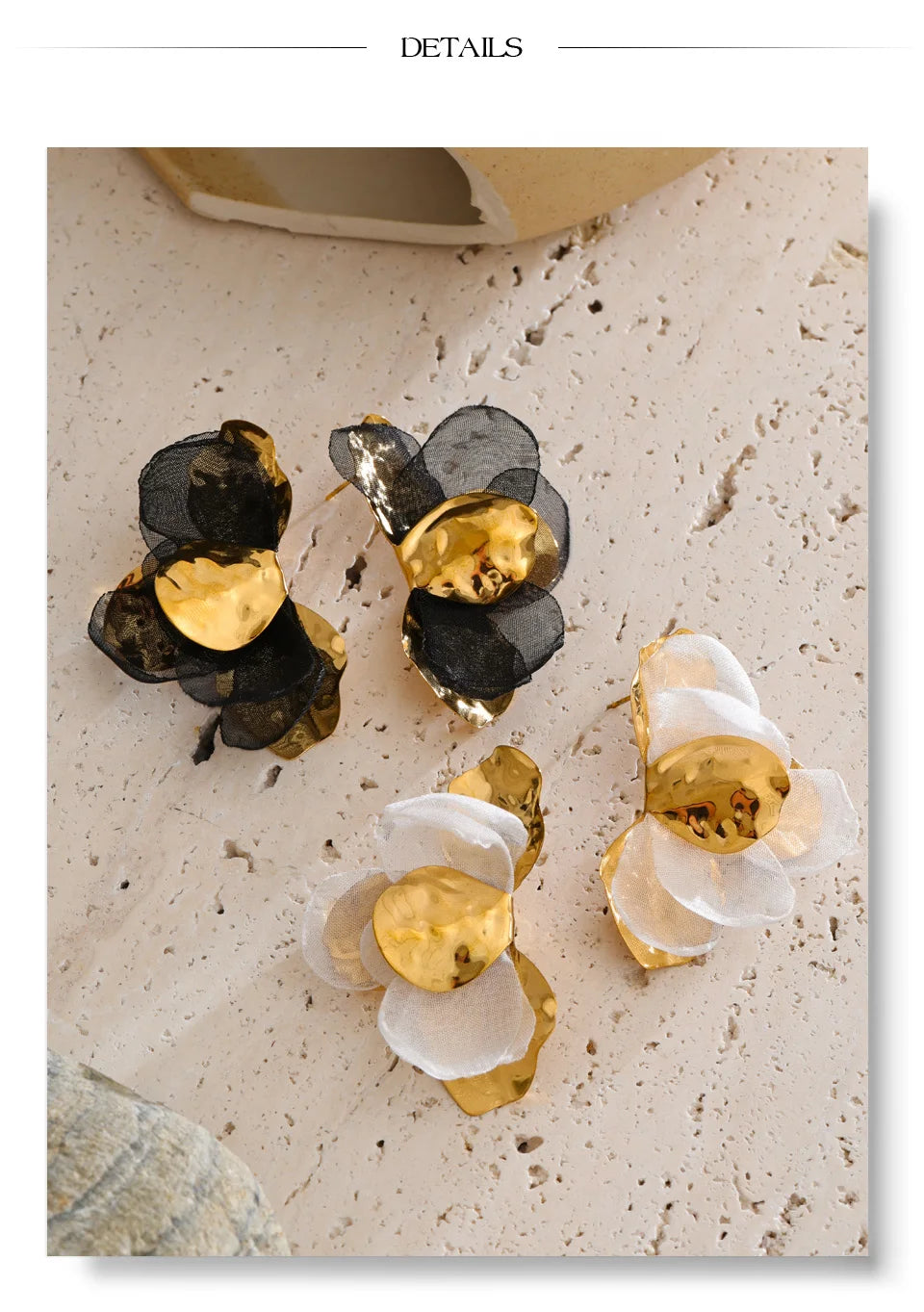 Flower earrings in gold-plated stainless steel.