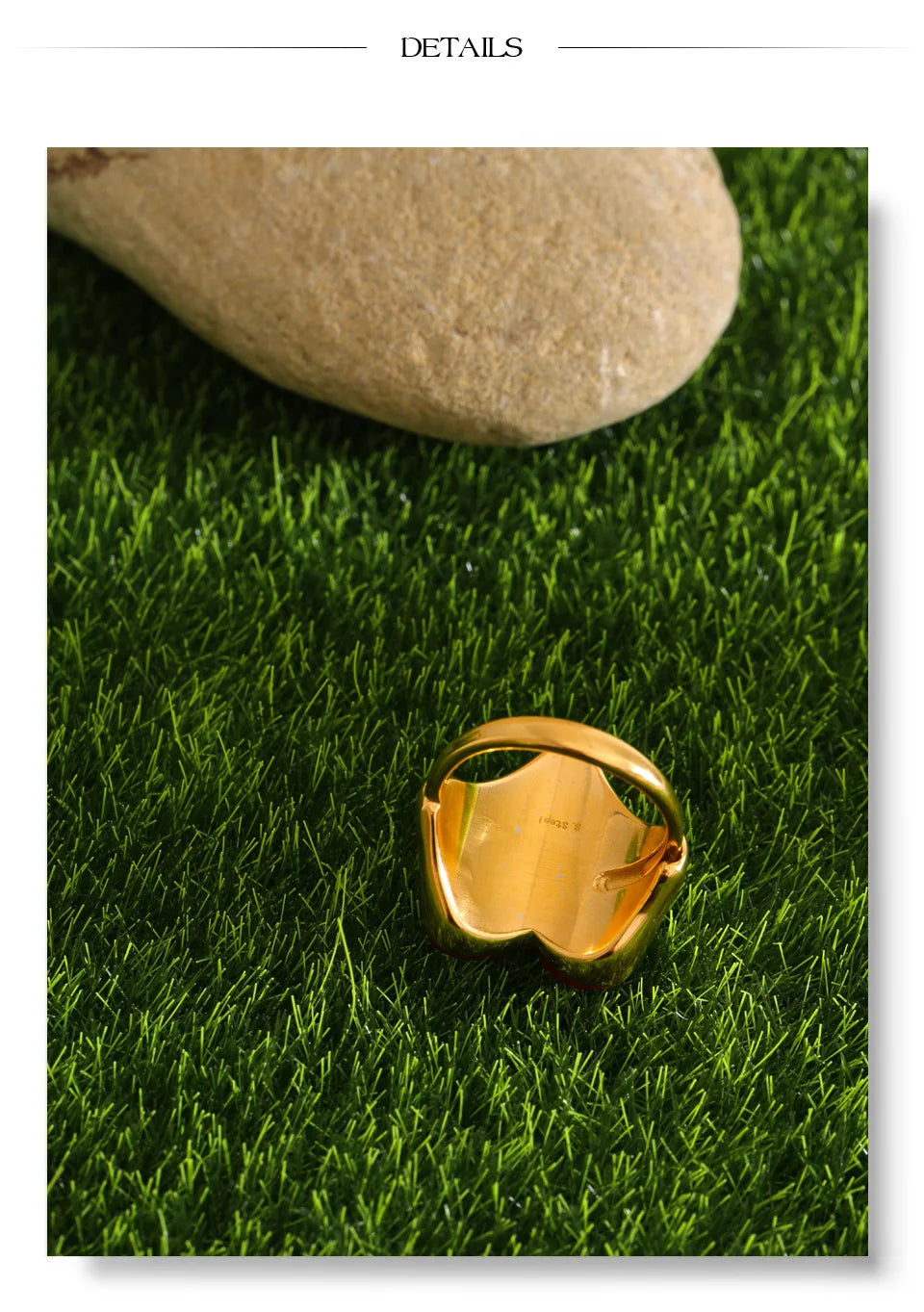 Red natural stone heart ring in 18K gold-plated stainless steel with natural stone.