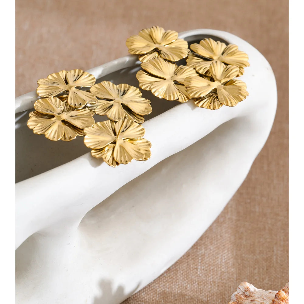 Flower Earrings — 14K Gold-Plated Stainless Steel · PS1379