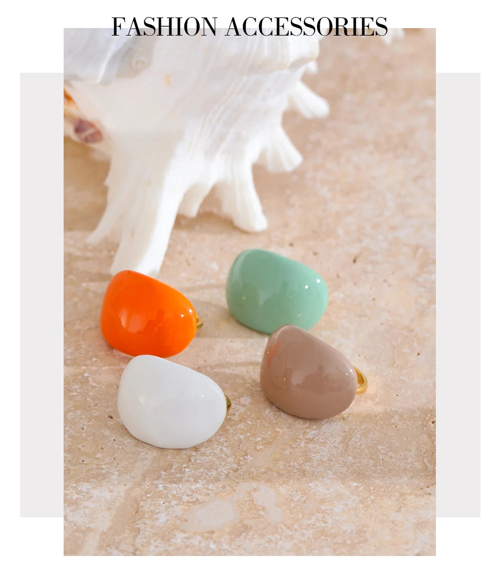 White enamel multi-color ring in 18K gold-plated stainless steel with enamel.