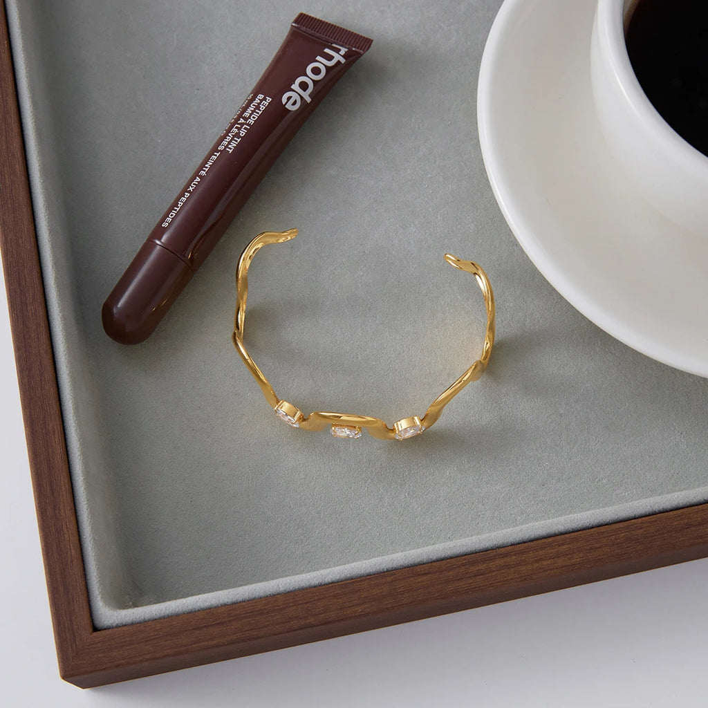 Wavy Crystal Cuff Bracelet — Stainless Steel · PS048