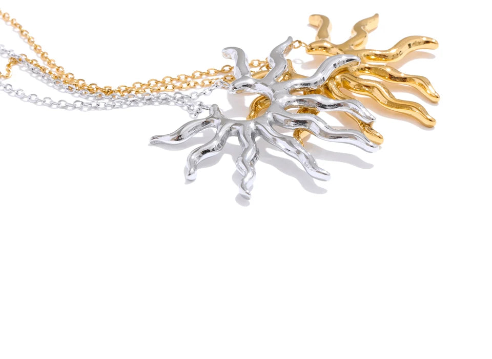 Sun geometric necklace in gold-plated stainless steel.