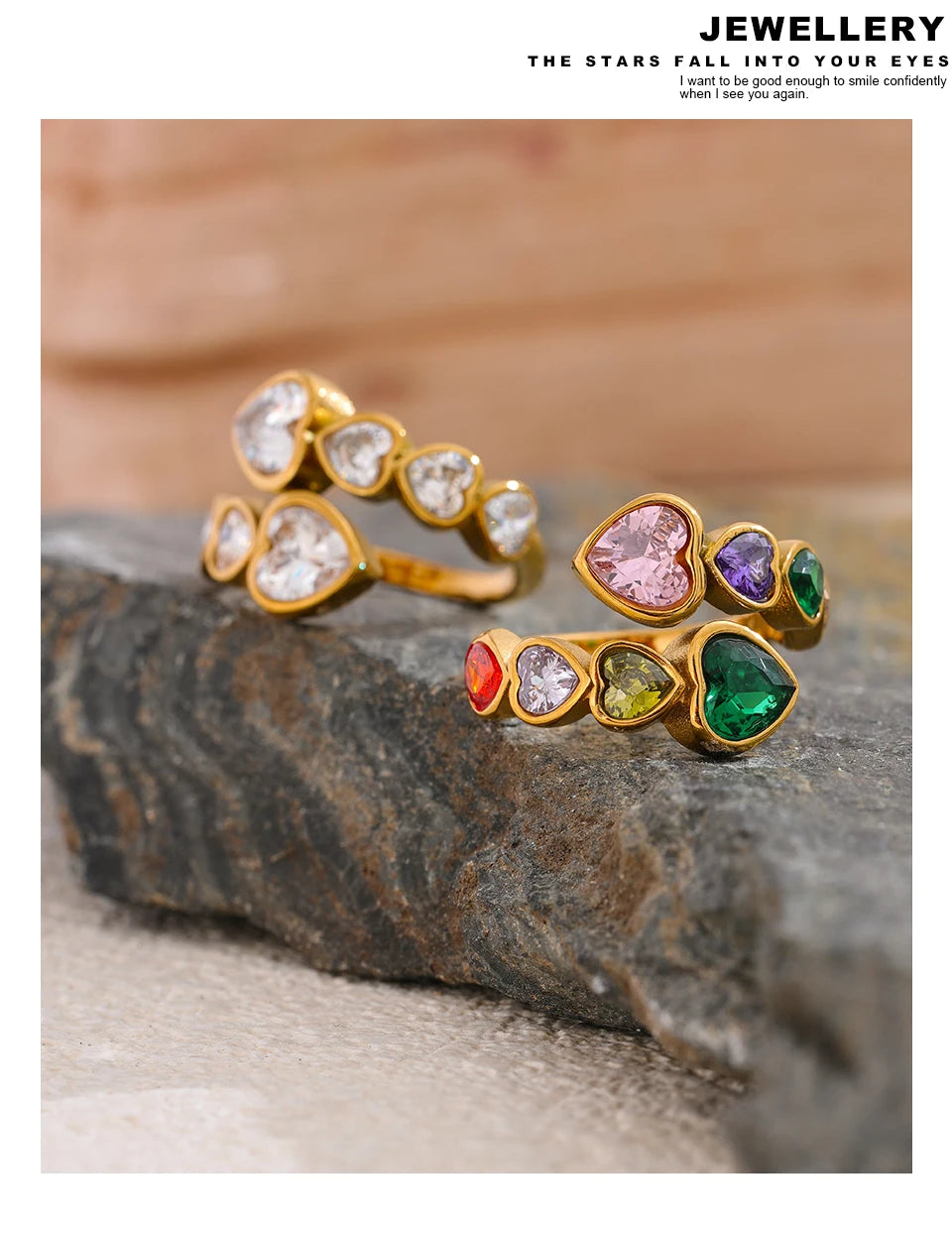 Cubic zirconia heart ring in 18K gold-plated stainless steel with cubic zirconia.
