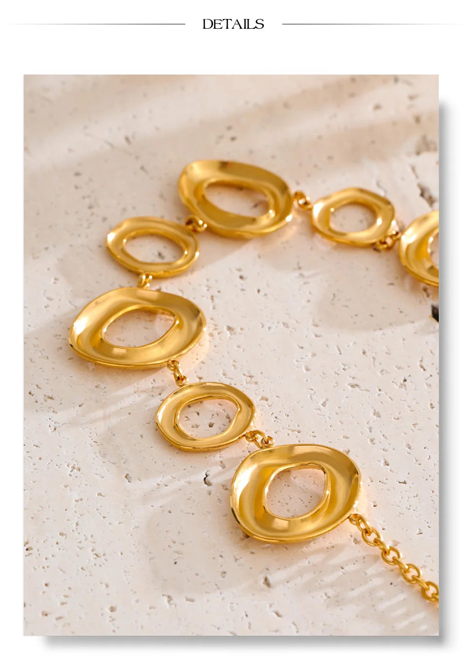 Cubic zirconia geometric chain necklace in gold-plated stainless steel with cubic zirconia.