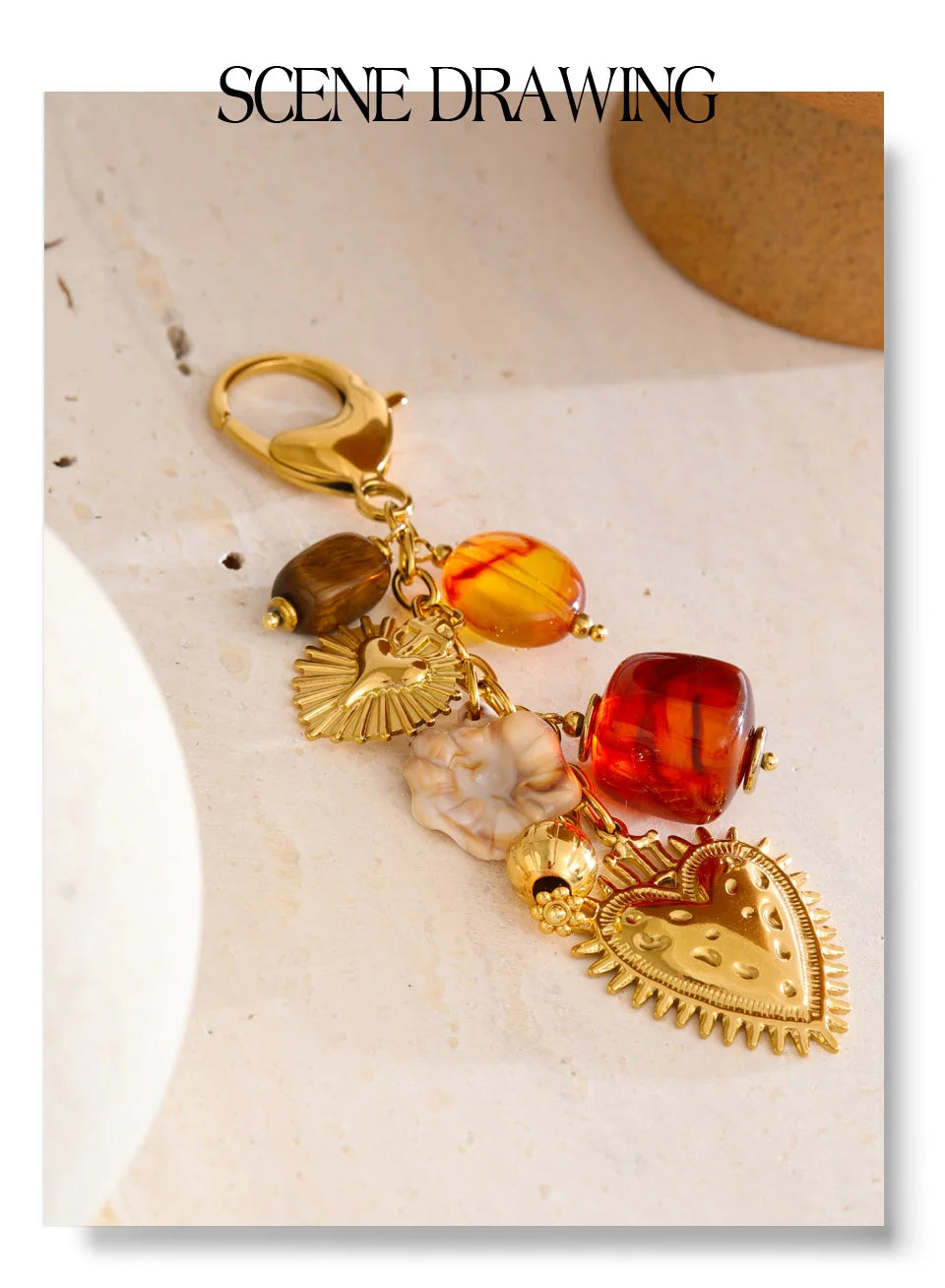 Resin heart chain necklace in gold-plated stainless steel with resin.