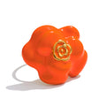 White enamel flower ring in 18K gold-plated stainless steel with enamel.