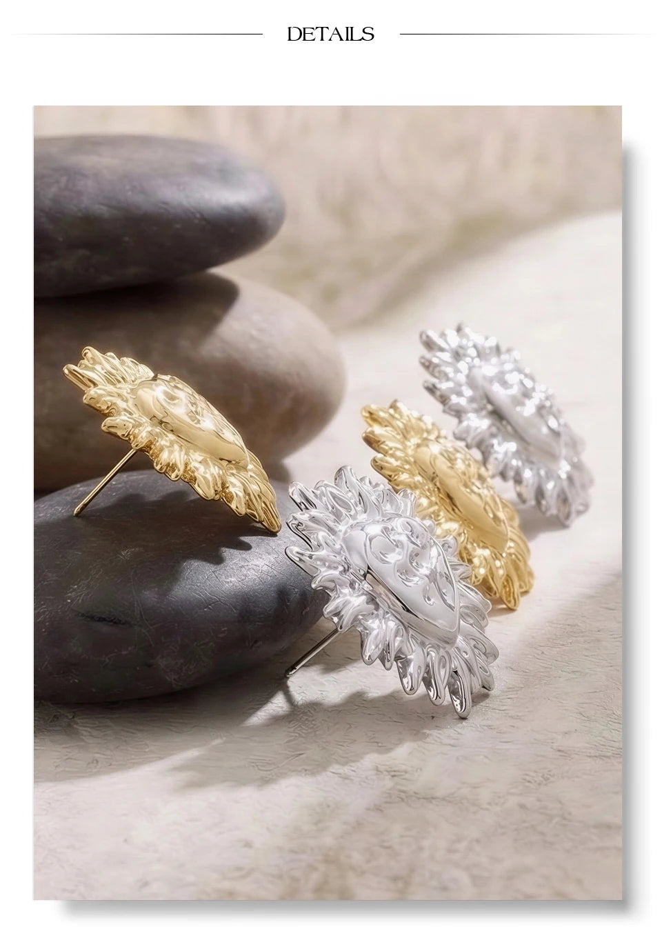 Heart geometric earrings in gold-plated stainless steel.