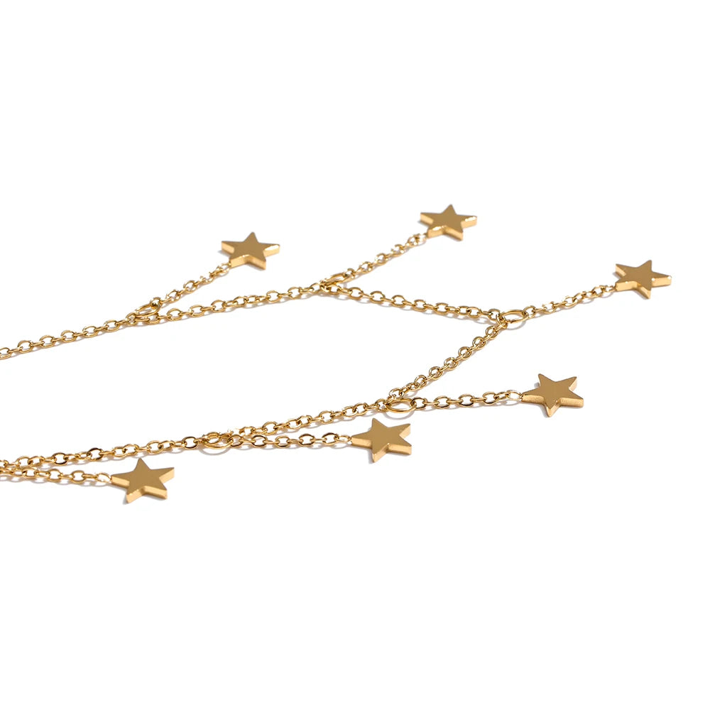 Star chain necklace in gold-plated 316L stainless steel.