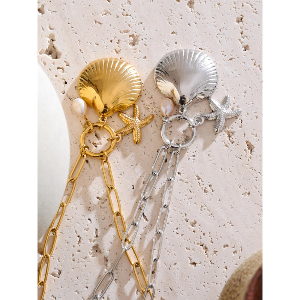 Freshwater Pearl Shell Star Necklace — Gold-Plated Stainless Steel with Freshwater Pearl and Shell · PS2305