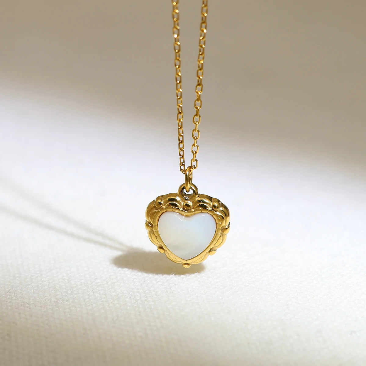 Pendant Necklace White Shell Heart Charm — 316L Stainless Steel · PS413