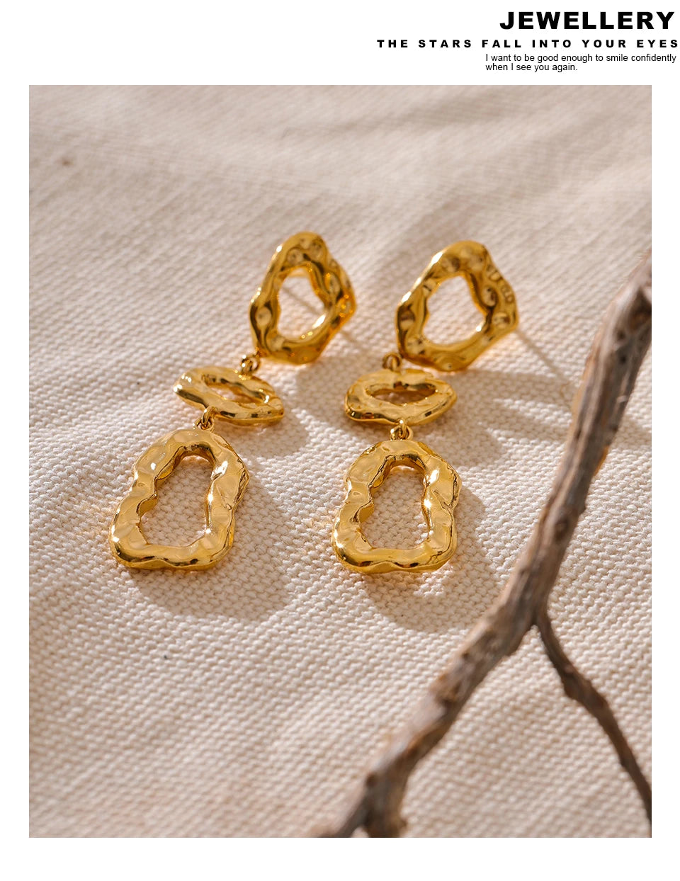 Geometric earrings in gold-plated 316L stainless steel.