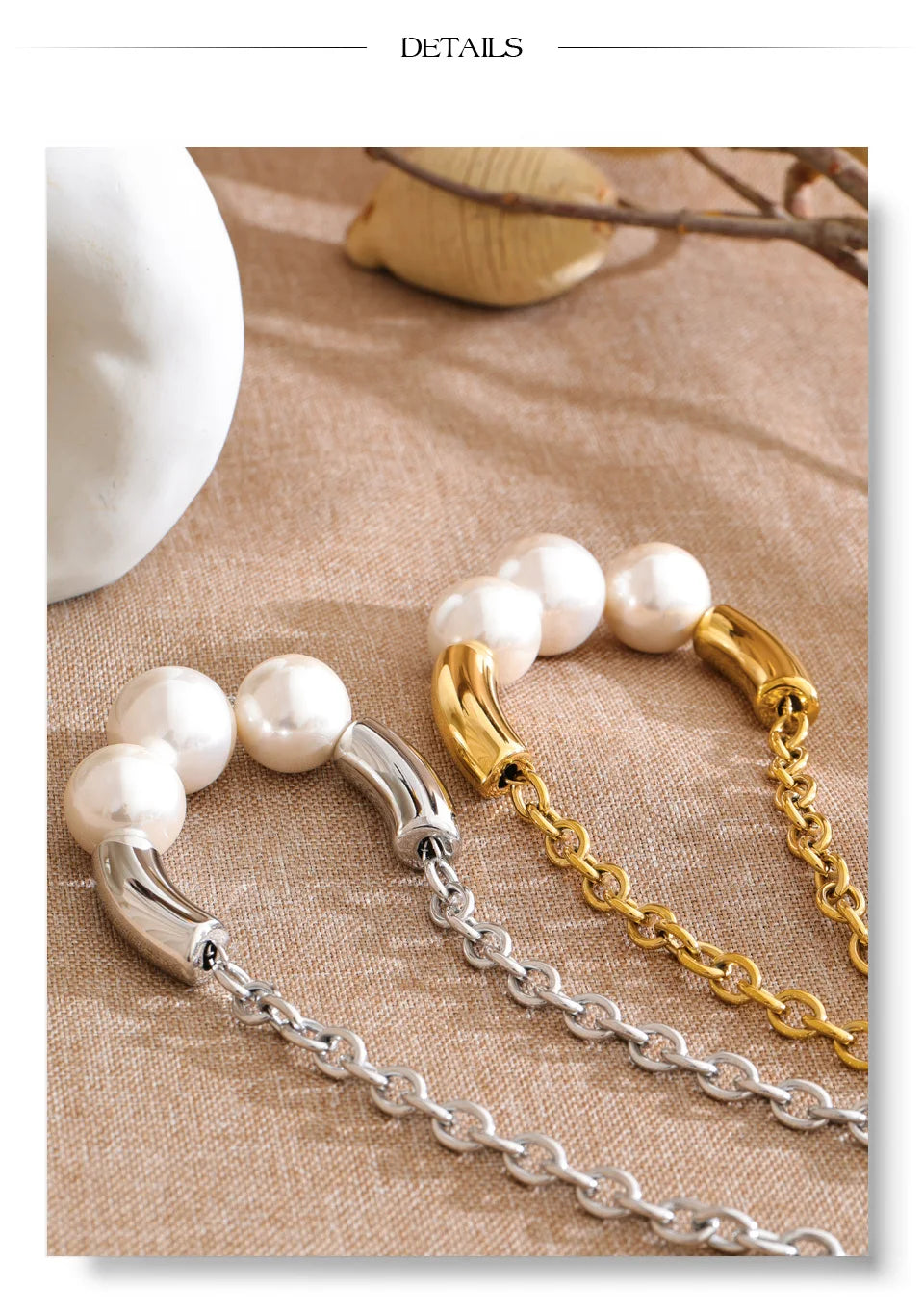 Pearl beaded geometric necklace in gold-plated stainless steel with pearl.