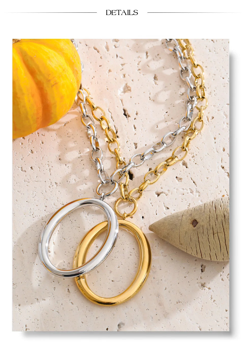 Geometric necklace in gold-plated stainless steel.