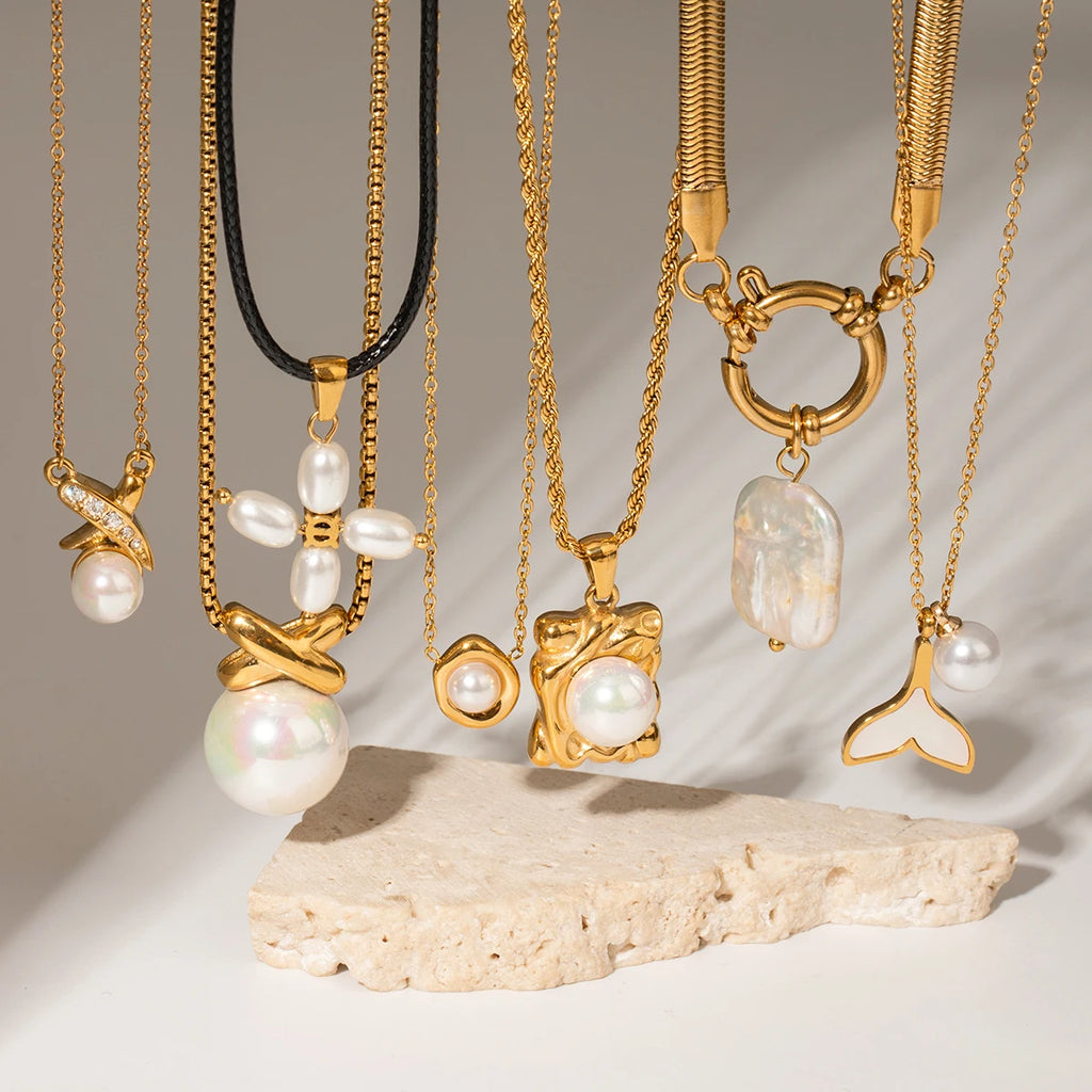 Pearl Charm Pendant Necklace — Stainless Steel · PS170