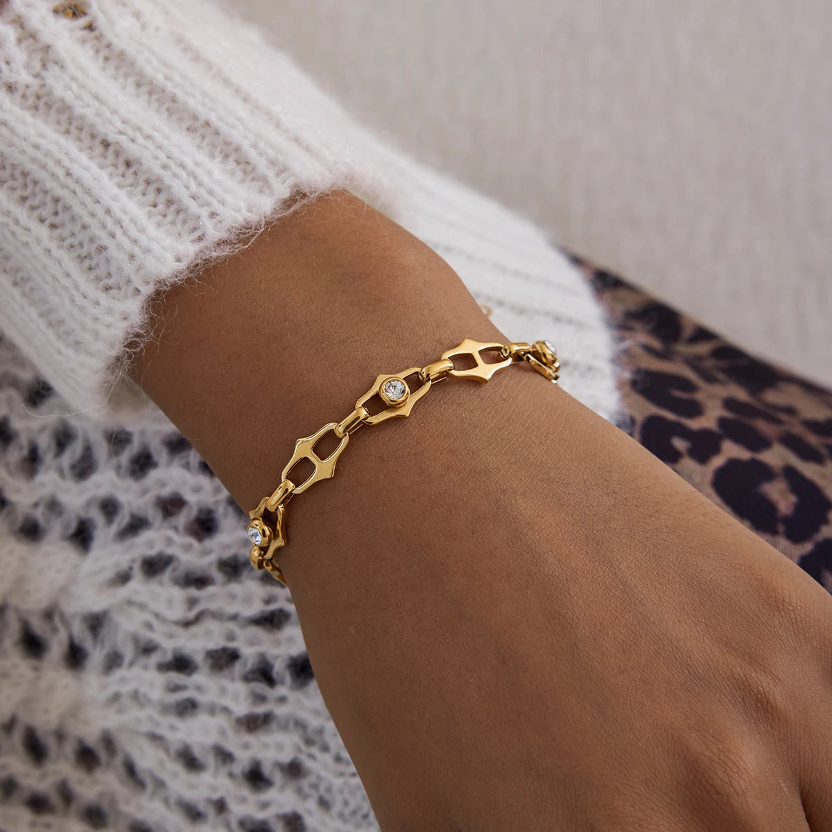 Cross Chain Bracelet — Stainless Steel · PS297