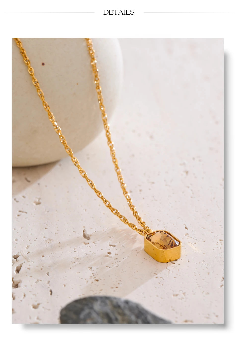 Cubic zirconia geometric necklace in gold-plated stainless steel with cubic zirconia.