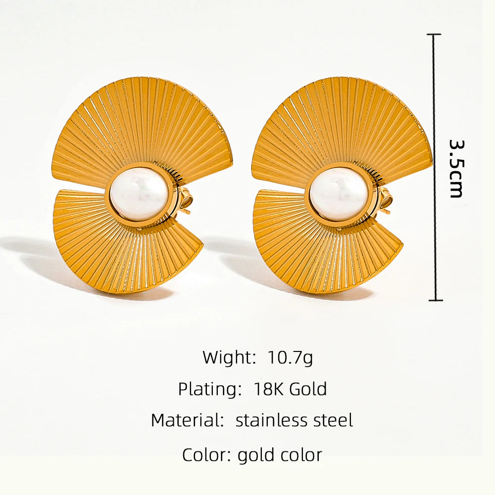 Pearl Flower Stud Earrings — 316L Stainless Steel · PS440