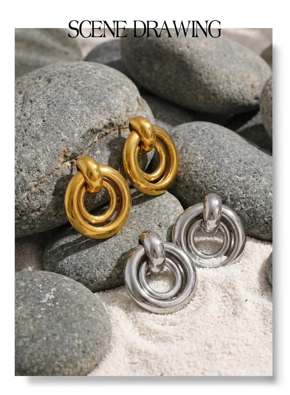 Geometric earrings in gold-plated stainless steel.