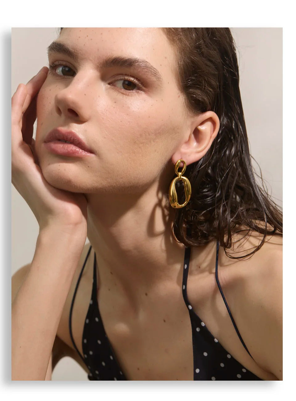 Geometric Earrings — 18K Gold-Plated Stainless Steel · PS1738