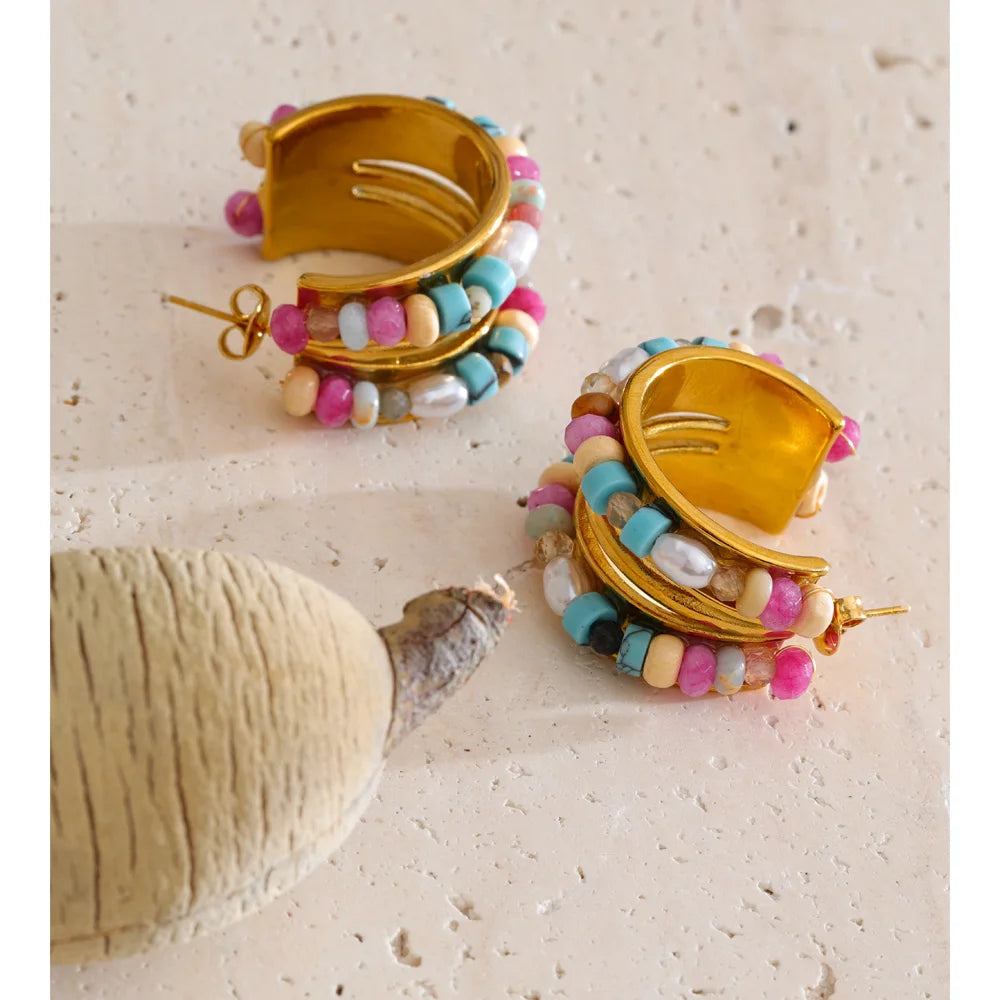 Pearl crystal natural stone earrings in gold-plated stainless steel with pearl and natural stone.