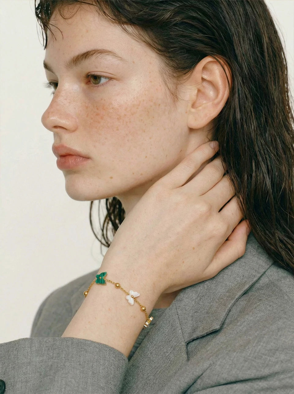 Shell Natural Stone Butterfly Bracelet — Gold-Plated Stainless Steel with Natural Stone and Shell · PS1015