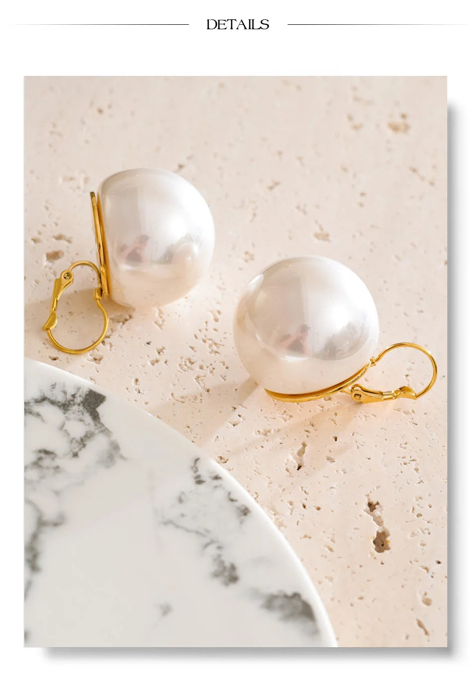 Pearl geometric earrings in gold-plated stainless steel with pearl.