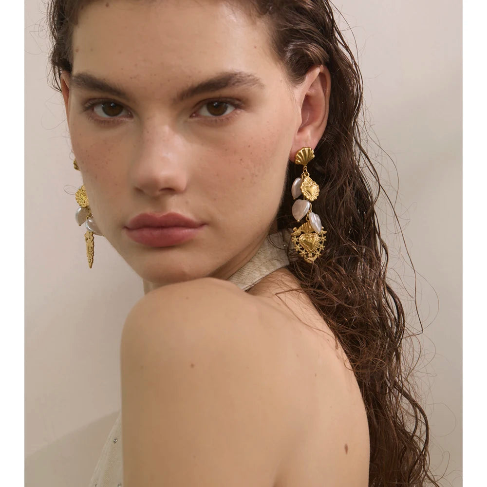 Pearl Heart Earrings — Gold-Plated Stainless Steel with Pearl · PS1587
