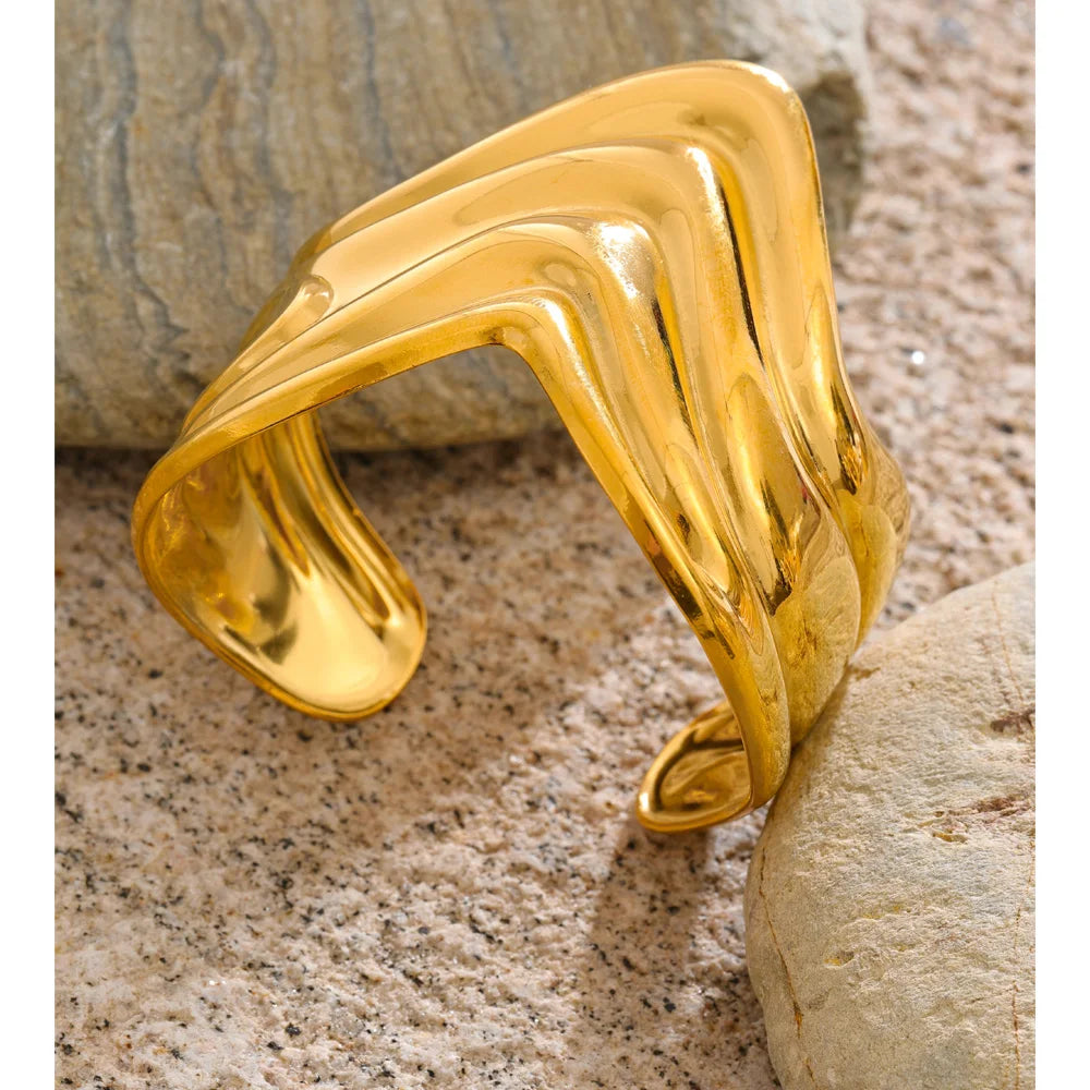 Geometric Bracelet — Gold-Plated Stainless Steel · PS904