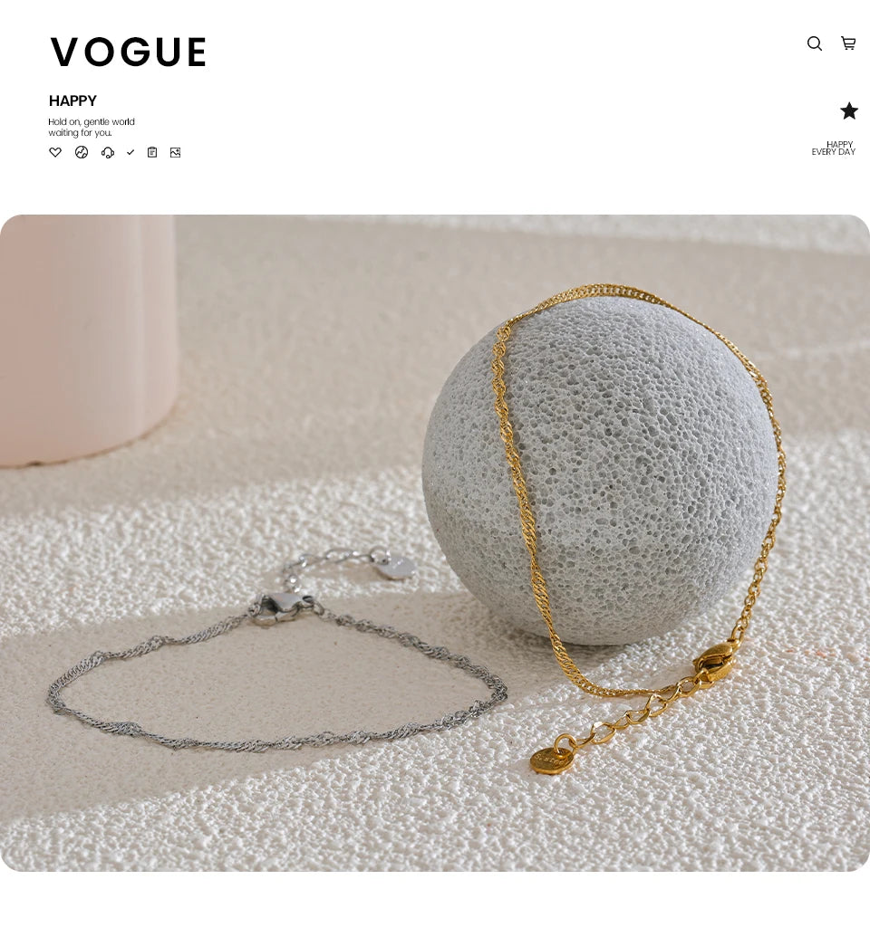 Geometric Chain Bracelet — Gold-Plated Stainless Steel · PS2065