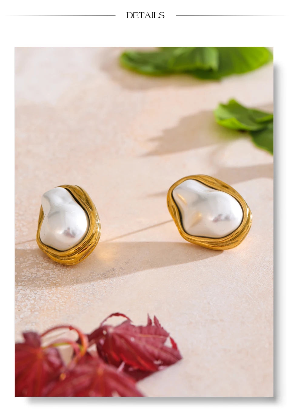 Pearl geometric chain earrings in gold-plated stainless steel with pearl.