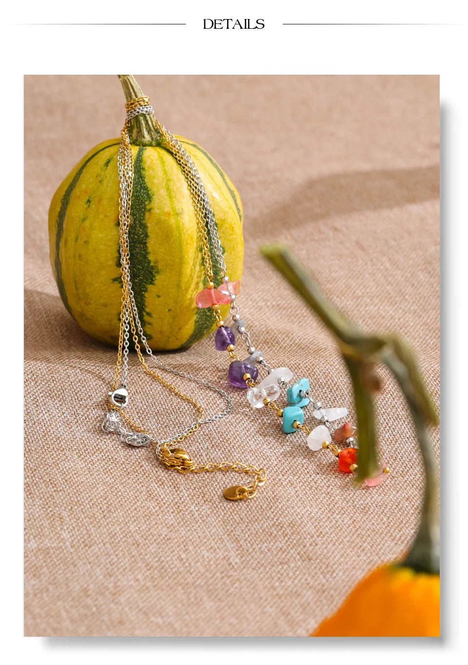 Resin natural stone multi-color necklace in gold-plated stainless steel with natural stone and resin.