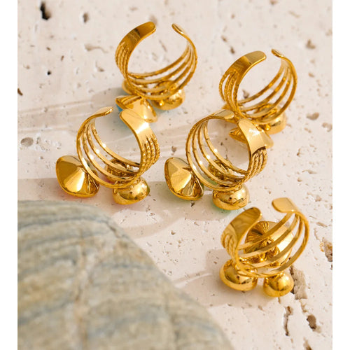Crystal multi-color geometric ring in 18K gold-plated stainless steel with crystal.