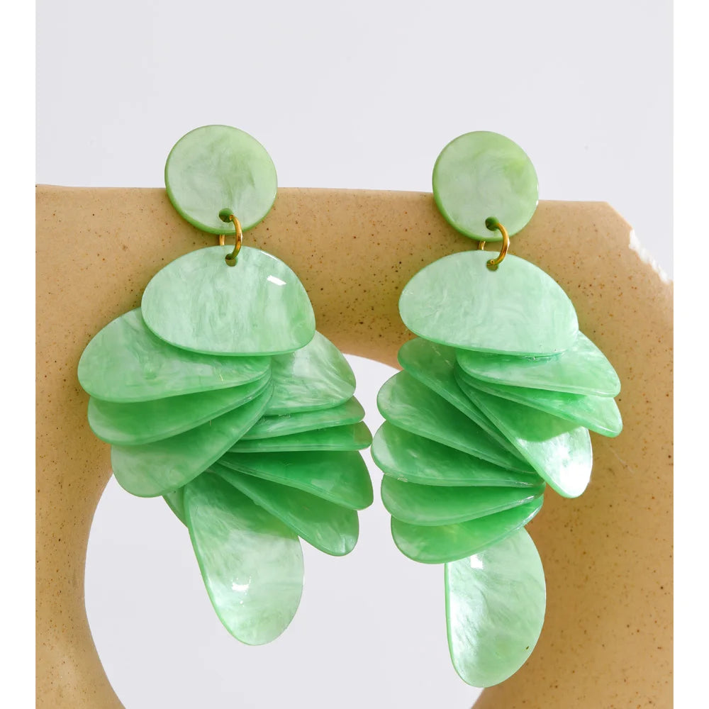 Green acrylic geometric earrings in gold-plated stainless steel with acrylic.