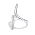 Minimalist geometric ring in gold-plated stainless steel.