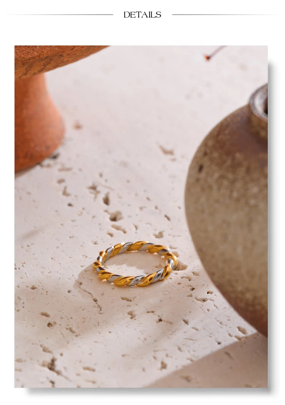 Minimalist geometric ring in 18K gold-plated stainless steel.