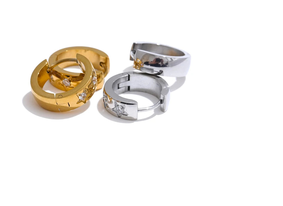 Cubic Zirconia Star Geometric Earrings — Gold-Plated Stainless Steel with Cubic Zirconia · PS1985