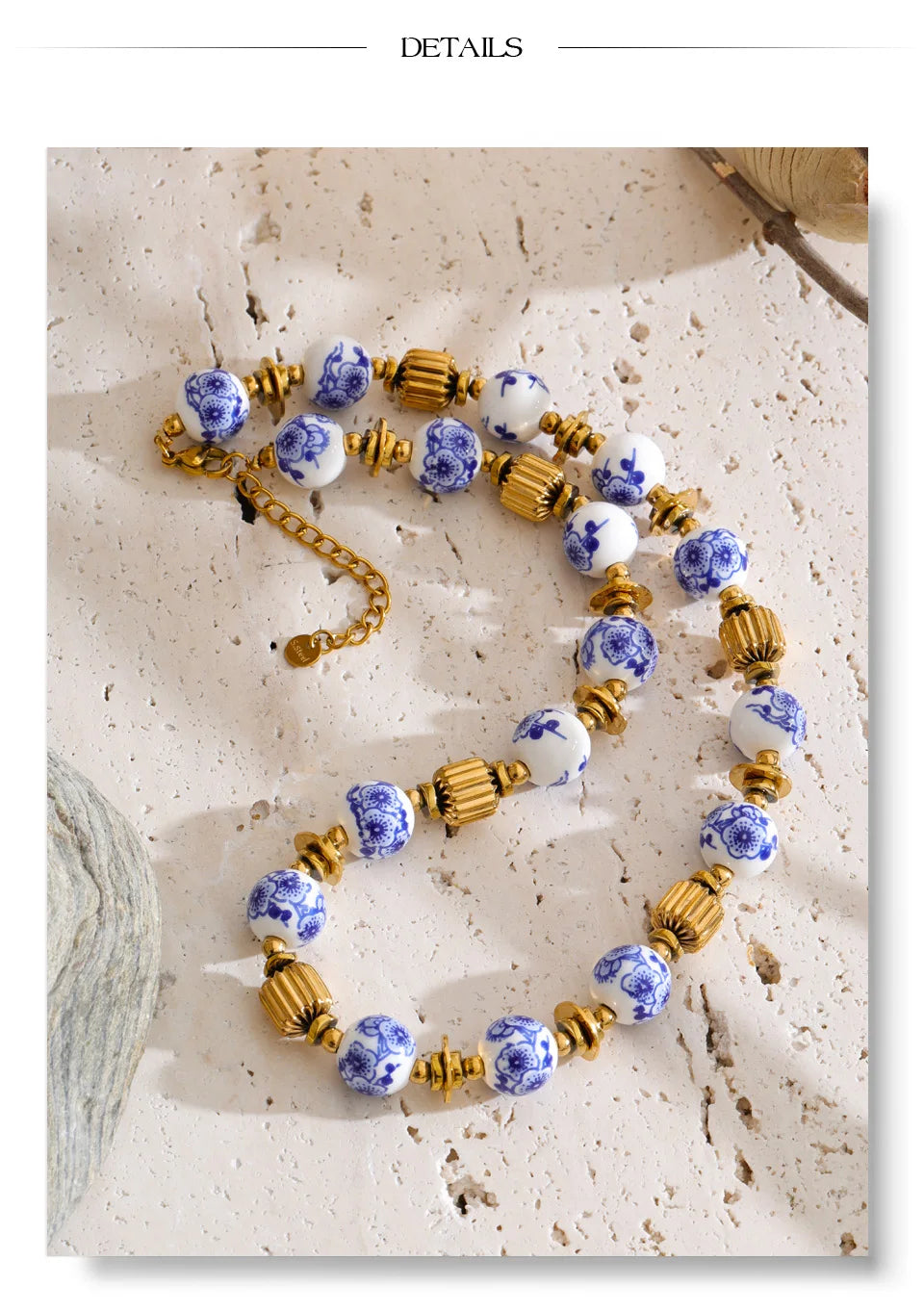 Blue flower beaded necklace in gold-plated stainless steel.