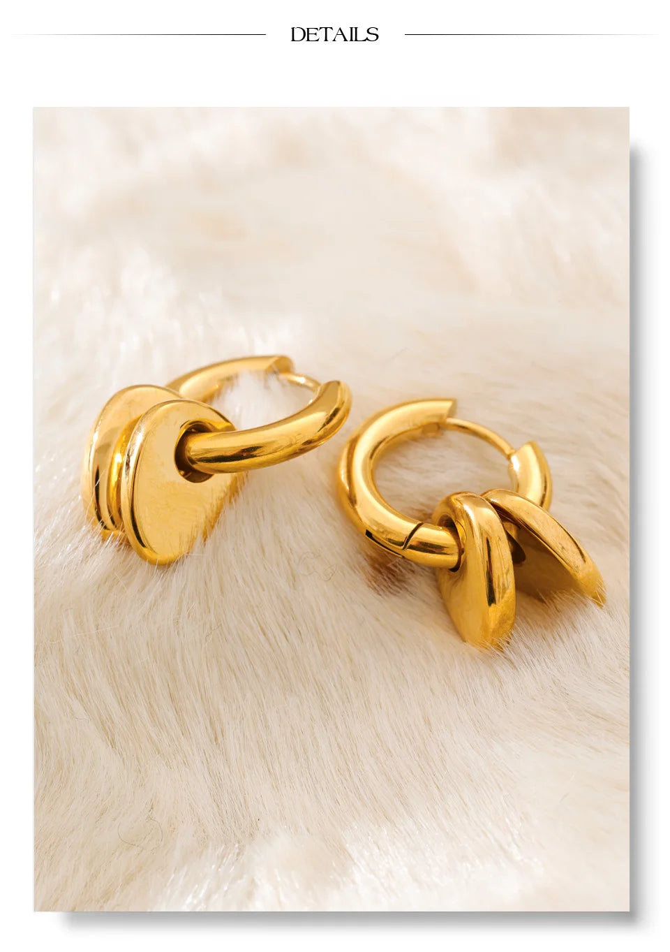 Heart geometric earrings in gold-plated stainless steel.