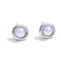 Pearl geometric earrings in gold-plated stainless steel with pearl.