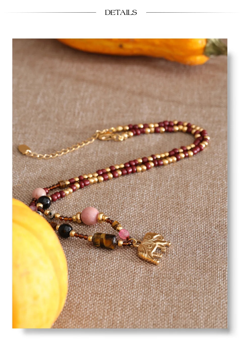 Natural stone beaded chain necklace in gold-plated stainless steel with natural stone.