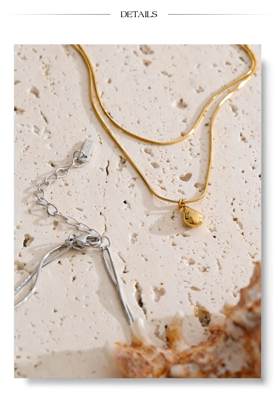Geometric chain necklace in gold-plated stainless steel.