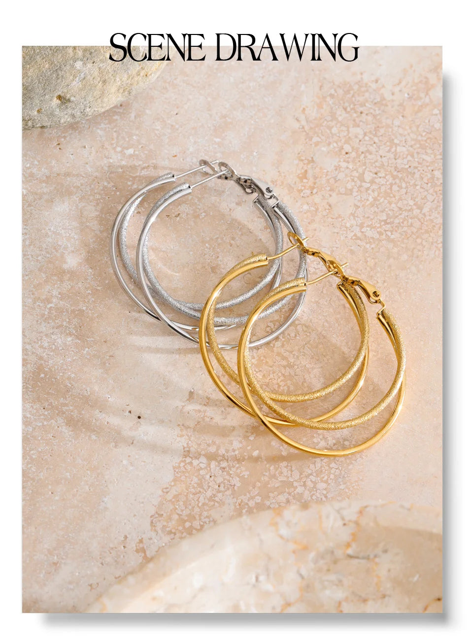 Geometric earrings in gold-plated stainless steel.