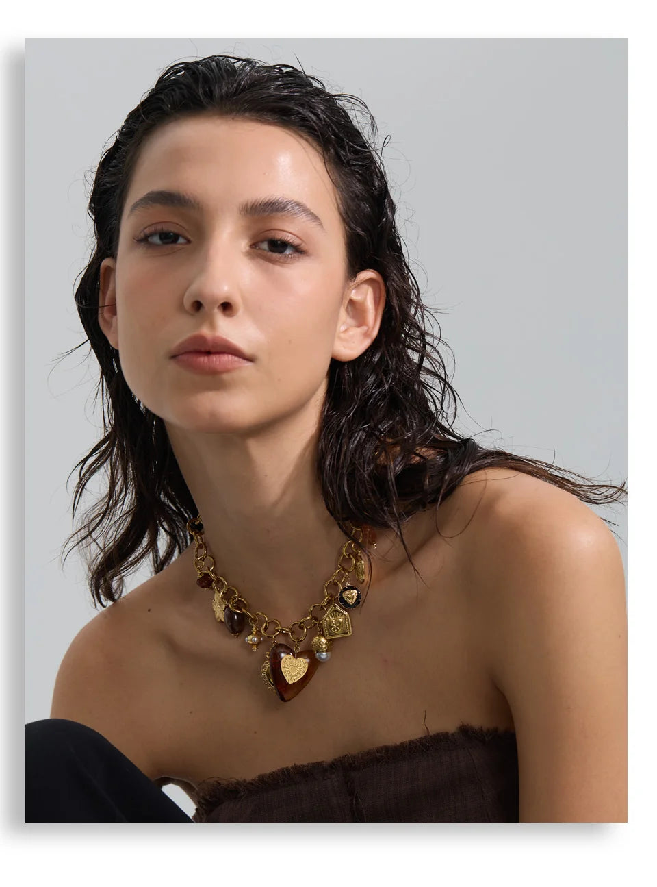 Acrylic Heart Flower Necklace — Gold-Plated Stainless Steel with Acrylic · PS1847